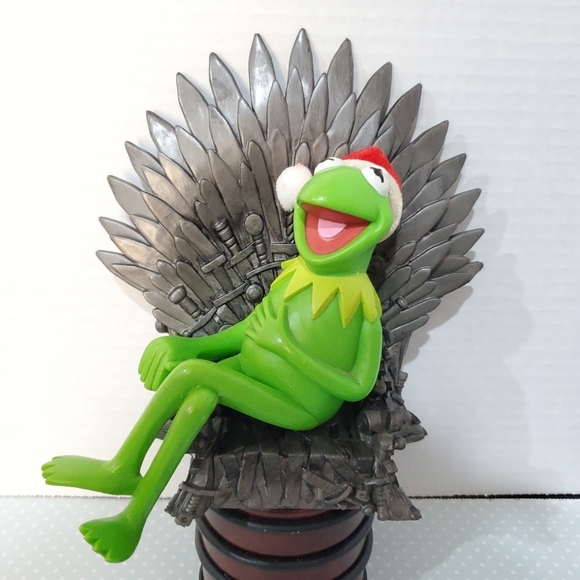Funko Pop Game of Thrones Iron Throne Figure #38 L👀K - Picture 8 of 13